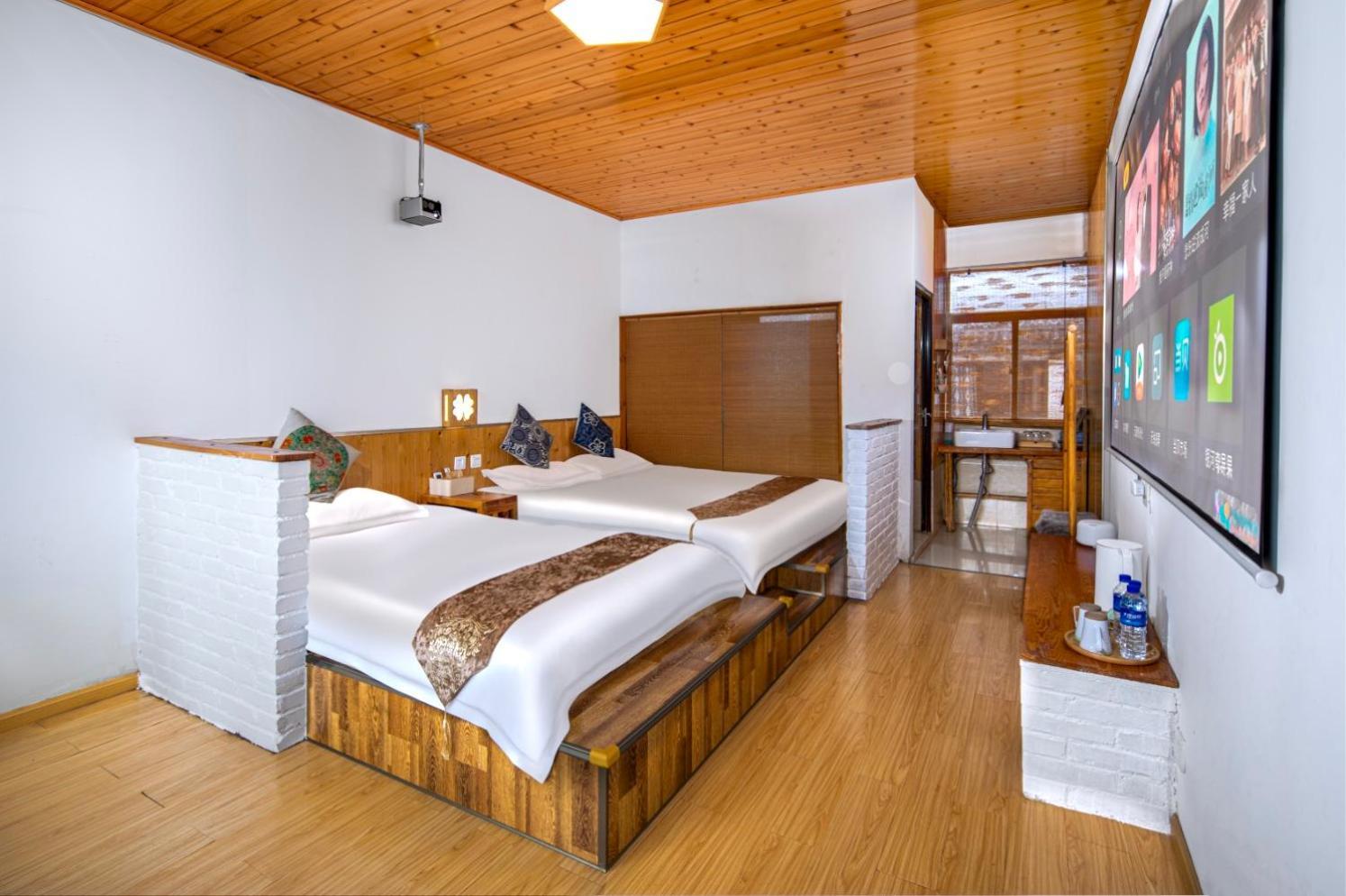 Dali Buxianshan Boutique Guesthouse-In Dali Ancient City,Near Three Pag Odas And Erhai Lake,Provide Tour Guide Service And Local Experience Luaran gambar